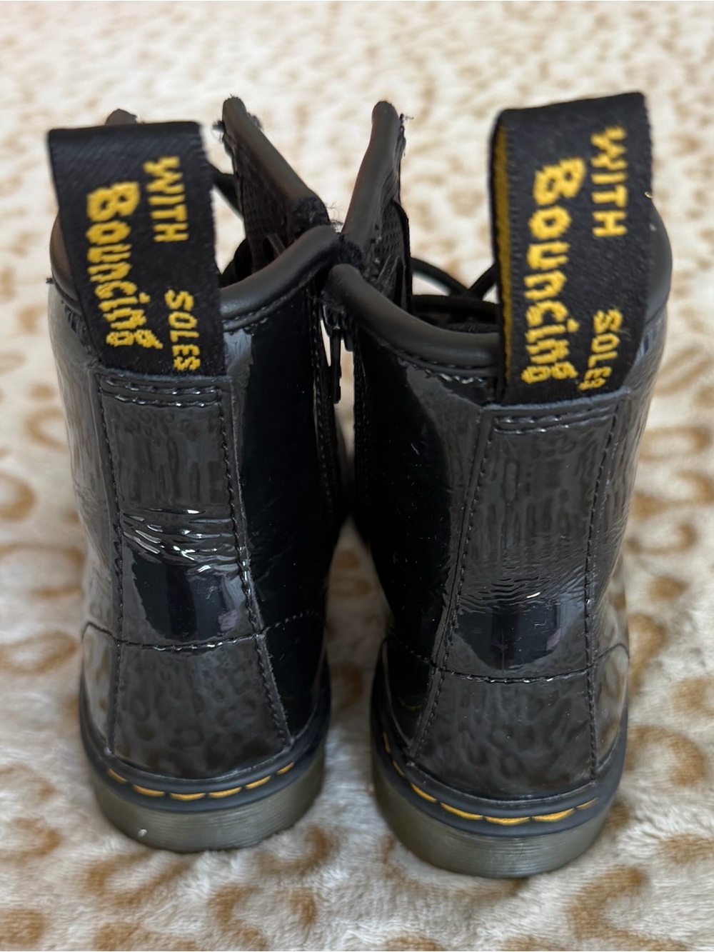 Dr. Martens 1460 Boots Black Patent Leather
Kids Size: 11 (Youth) - Picture 4 of 11